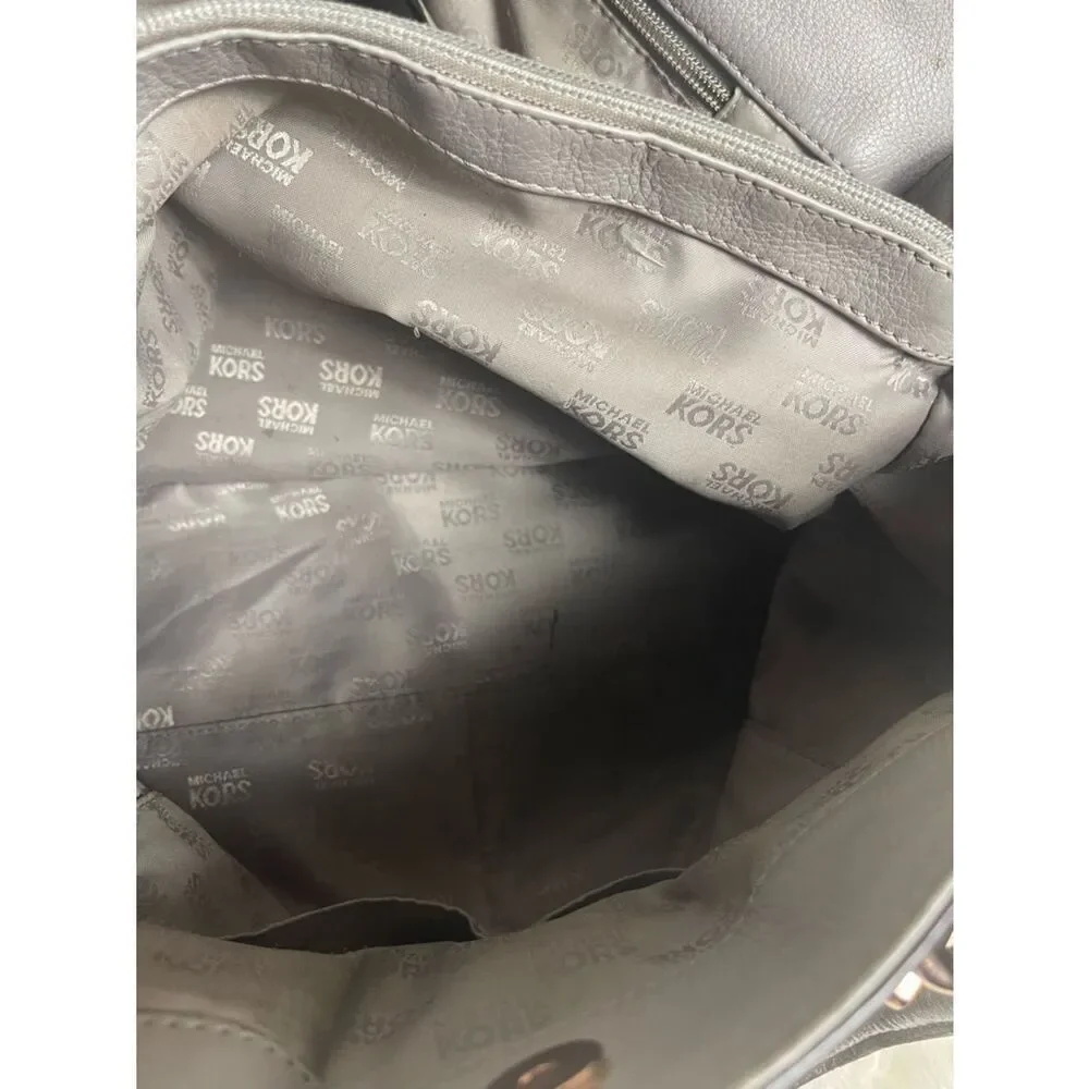 Michael Kors Gray Leather Satchel Bag/Shoulder bag Rose gold hardwares.